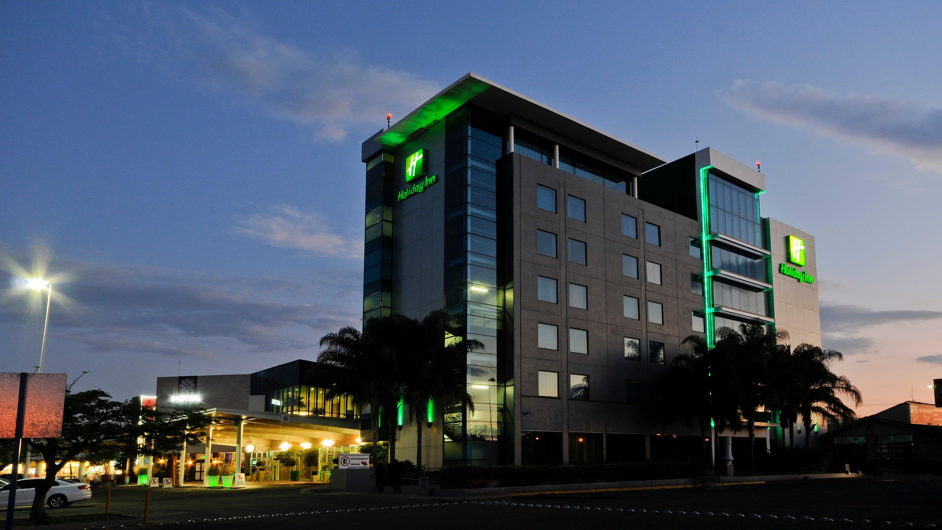 Holiday Inn Irapuato, An Ihg Hotel Exterior photo