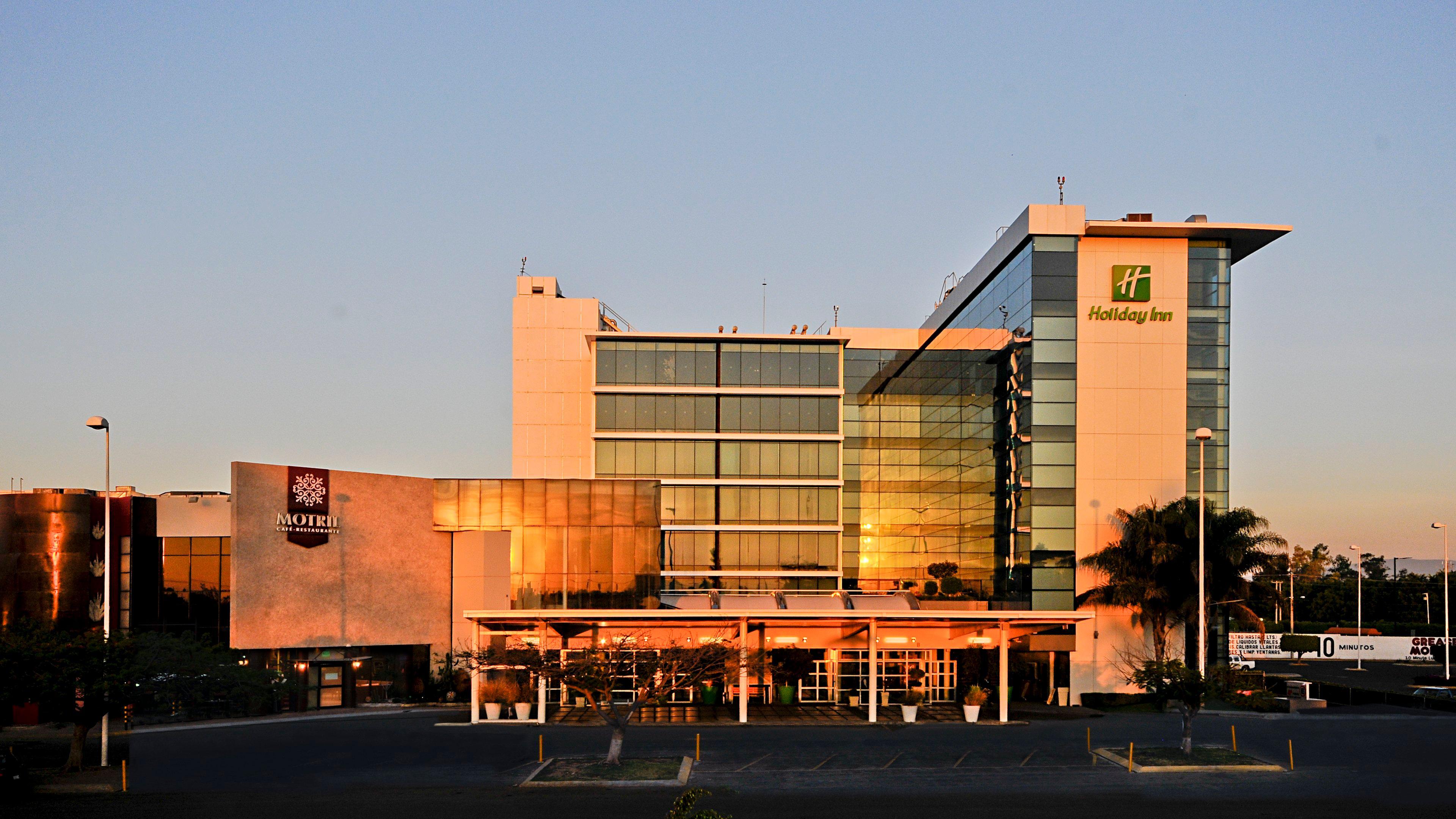 Holiday Inn Irapuato, An Ihg Hotel Exterior photo