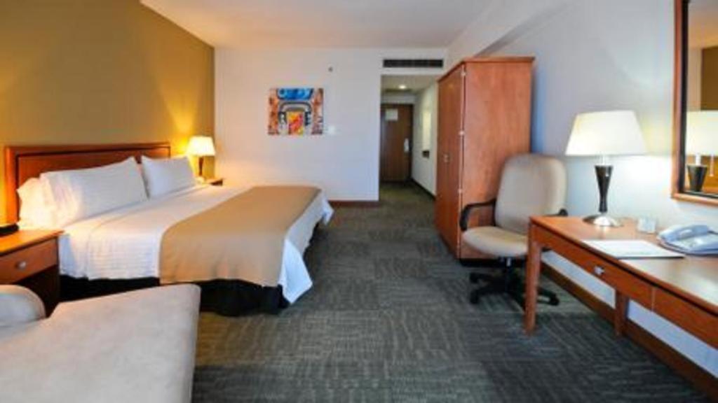 Holiday Inn Irapuato By Ihg Exterior photo