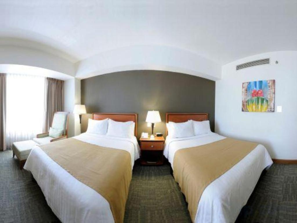 Holiday Inn Irapuato By Ihg Exterior photo