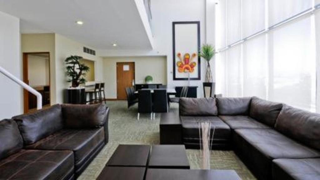 Holiday Inn Irapuato By Ihg Exterior photo